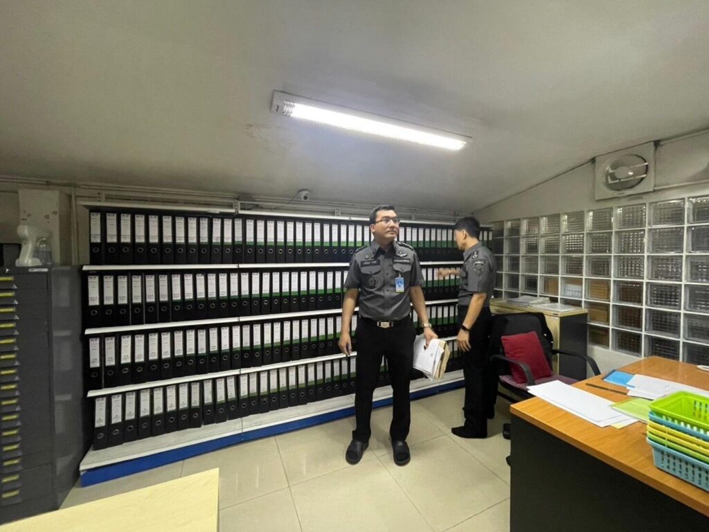 368105 368105